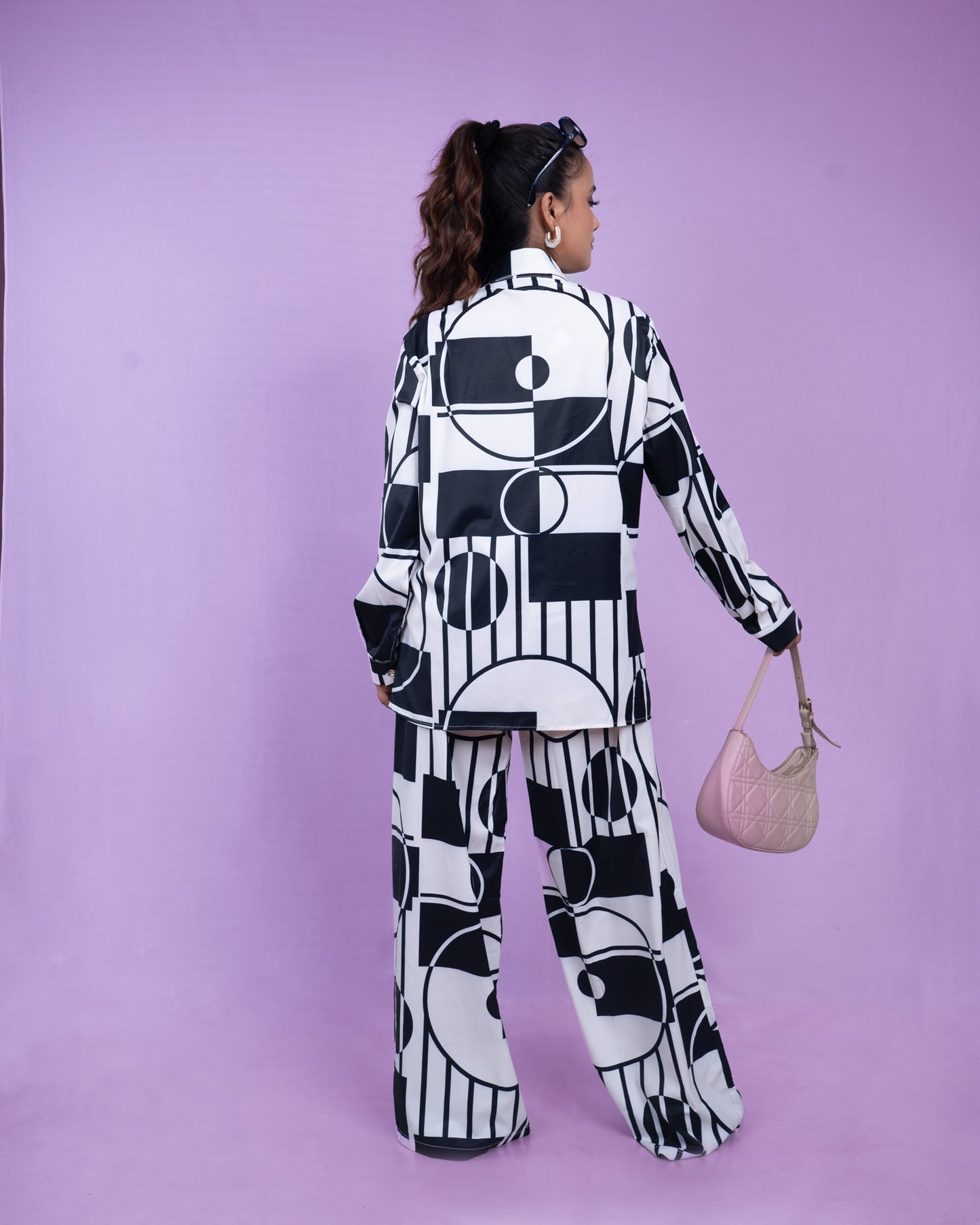 Black and White Geometric Printed Shirt and Wide-Leg Pants Set